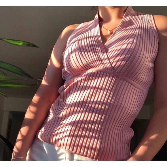 Tops - Y2K feminine Ribbed pink halter top